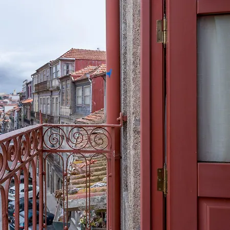 The Poets בית הארחה 3*