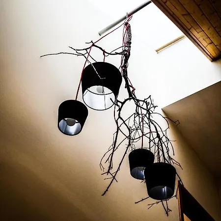 ゲストハウス ザ ポエツ 3*