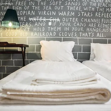 ザ ポエツ ポルト