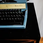 The Poets 3*